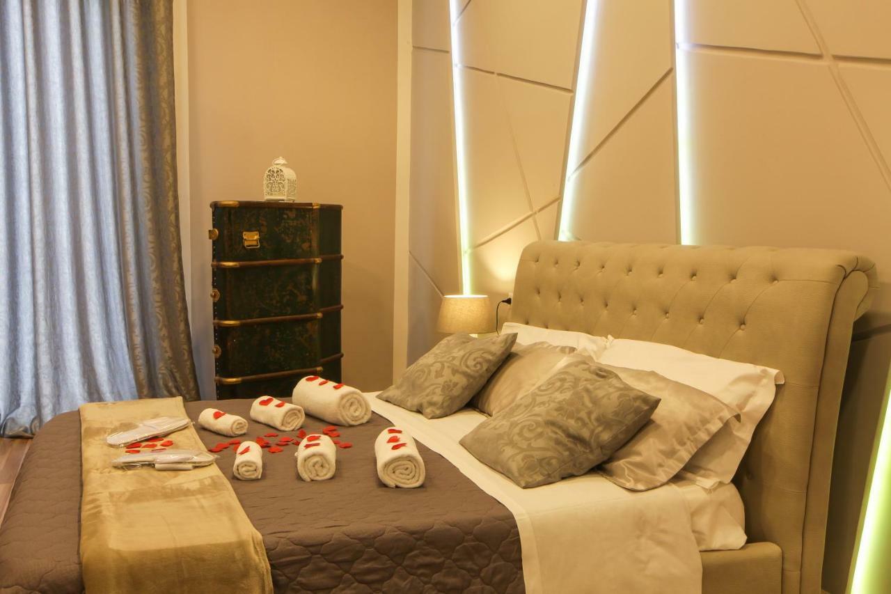 Reggia & Dintorni Rooms A Caserte Extérieur photo
